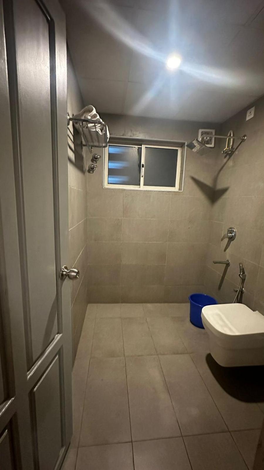 טריואנדרום Hotel B R Regency מראה חיצוני תמונה